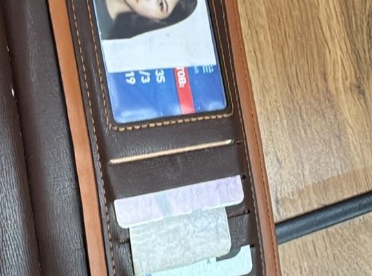 Забыт кошелек в павильоне «Рыба и Мясо» Меркурия